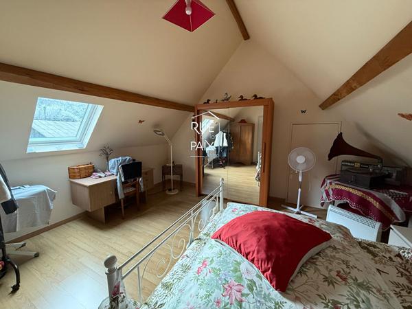 86490 COLOMBIERS Maison Colombiers 5 pièce(s) 227m2