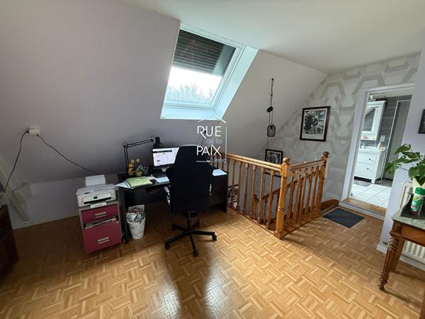 86490 COLOMBIERS Maison Colombiers 5 pièce(s) 227m2