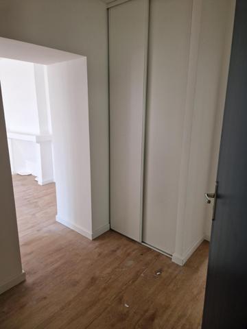 Orange (84100) Appartement refait à neuf - Centre-ville d'Orange