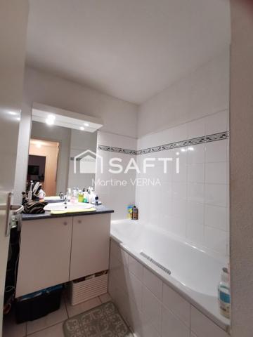 Appartement 65 m2 avec terrasse et parking privé