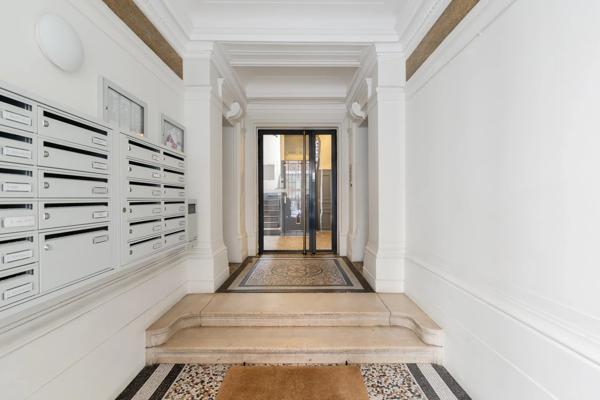 Appartement Paris 18 e - LAMARCK-CAULAINCOURT