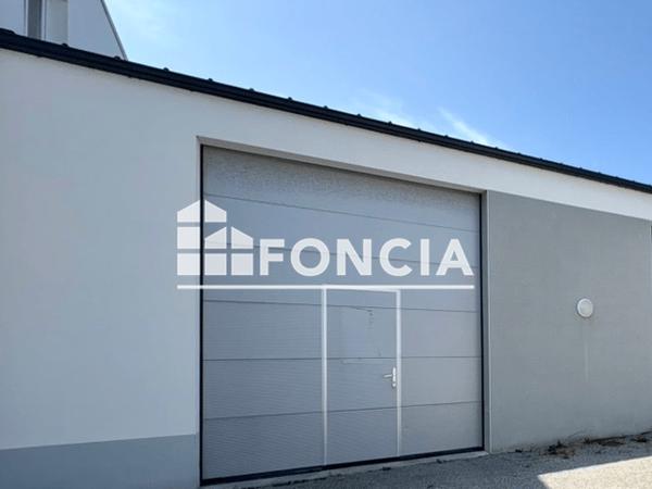 Location Parking 46 m² - 13 RUE POULGOT Batz Sur Mer 44740