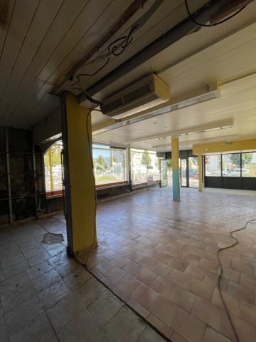 À vendre : Local commercial de 180 m² à Mourenx - Ancienne boulangerie