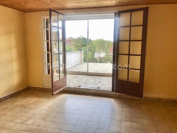  AUCH - Appartement 95m2 - jardin + garage