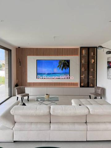 Maison à vendre 7 pièces de 242 m²