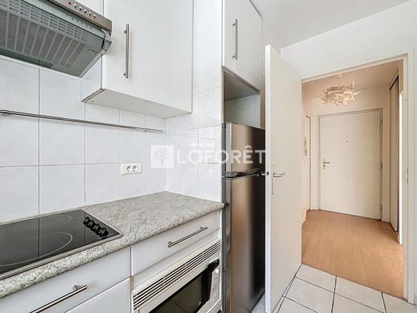 Location appartement Courbevoie - 2 pièce(s) - 45 m² - 1 350 €/mois