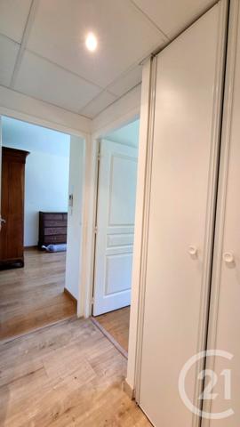 Appartement F3 à vendre  3 pièces - 74,16 m2 SARLAT LA CANEDA - 24
