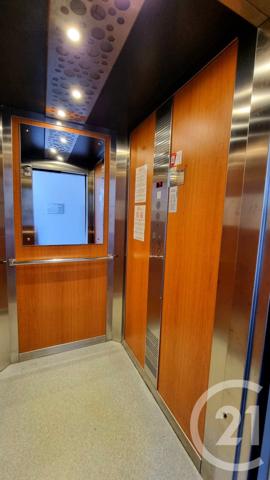 Appartement F3 à vendre  3 pièces - 74,16 m2 SARLAT LA CANEDA - 24