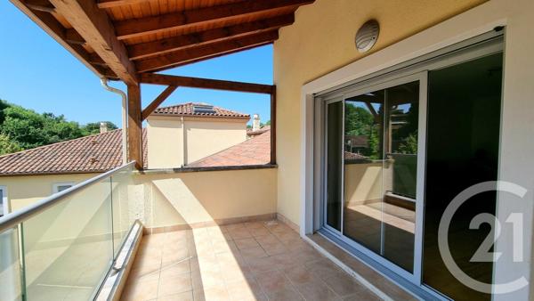 Appartement F3 à vendre  3 pièces - 74,16 m2 SARLAT LA CANEDA - 24