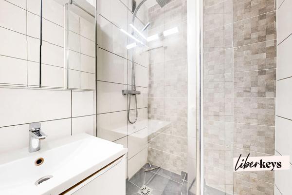 APPARTEMENT 3 PIECES - 62,42m² au sol - RUE DE MARGNOLLES - CALUIRE CUIRE