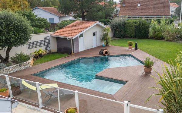 Maison à vendre    4 pièces •  Biscarrosse