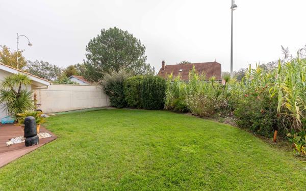 Maison à vendre    4 pièces •  Biscarrosse
