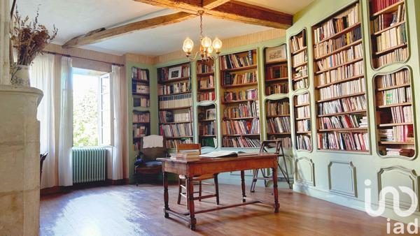 Demeure 12 pièces de 517 m² à Luçon (85400)