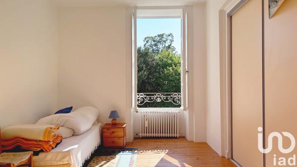 Demeure 12 pièces de 517 m² à Luçon (85400)