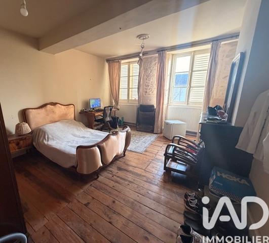 Maison à vendre 5 pièces 189 m² Saint-Gengoux-le-National