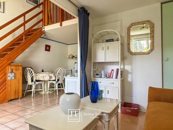 Maison
                                                                                                                                                                                                                                                                                                                        4 pièce(s)                                                                                                                                                                                                          3 chambre(s)                                                                                                                                                                                                          44  m²