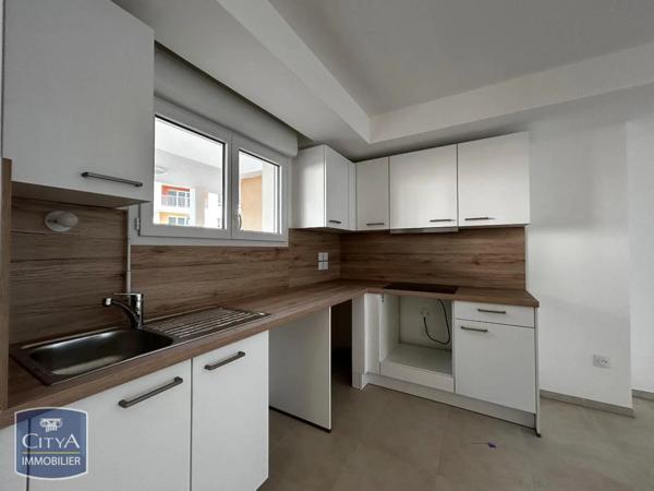 Appartement à louer 4 pièces 73m²