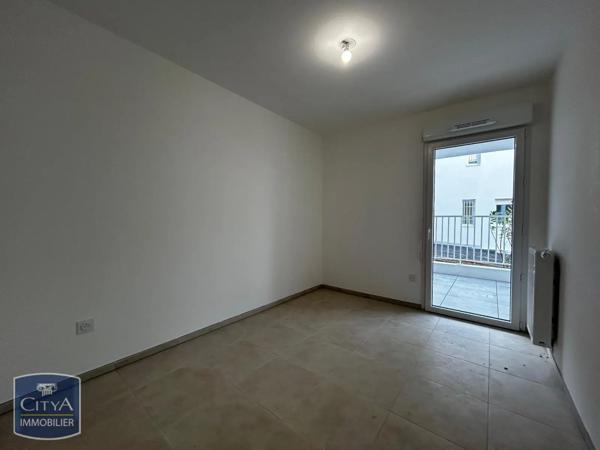 Appartement à louer 4 pièces 73m²