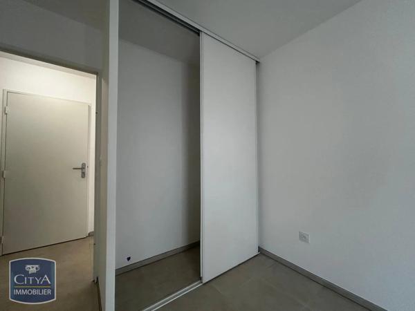 Appartement à louer 4 pièces 73m²