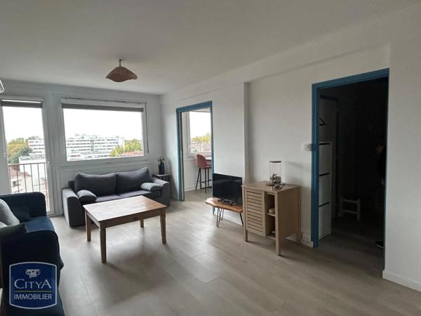 Appartement à louer 4 pièces 74.62m²