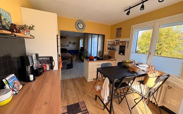 Maison à vendre    5 pièces •  Saint-Aignan