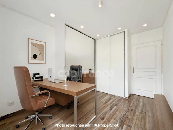 Appartement à vendre 3 pièces GEX (01) - 60m2 - en attique avec stationnements privatifs intérieur & extérieur