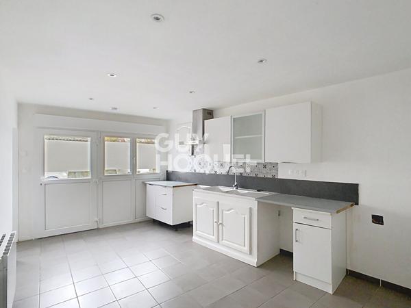 À vendre : Appartement 3 pièces à RUSSY BEMONT