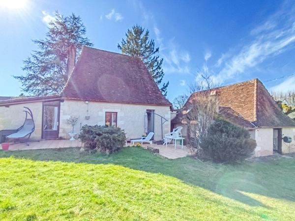 Jolie maison de caractère à la campagne proche des commodités. Bassilac