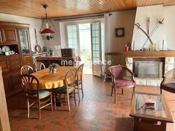 Maison à FONTAINE-LA-GAILLARDE, 89100 - 6 pièces 99m²