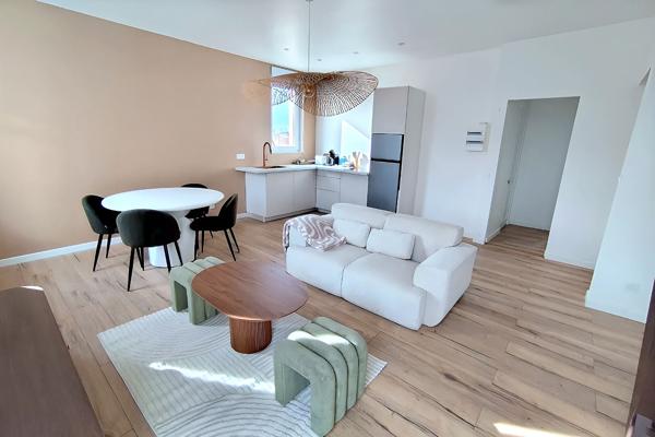 Les Sables d'Olonne-Quartier des Présidents T3 entièrement rénové avec balcon sud