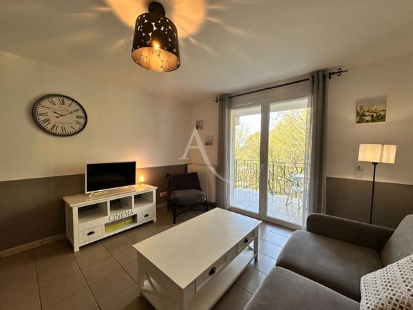 APPARTEMENT TYPE 2 DE 43.47 m2 AVEC TERRASSE ASCENSEUR PISCINE AU CALME GREOUX LES BAINS