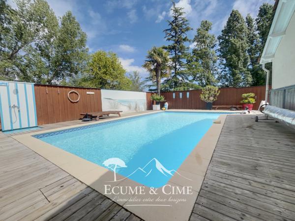 Maison familiale avec piscine