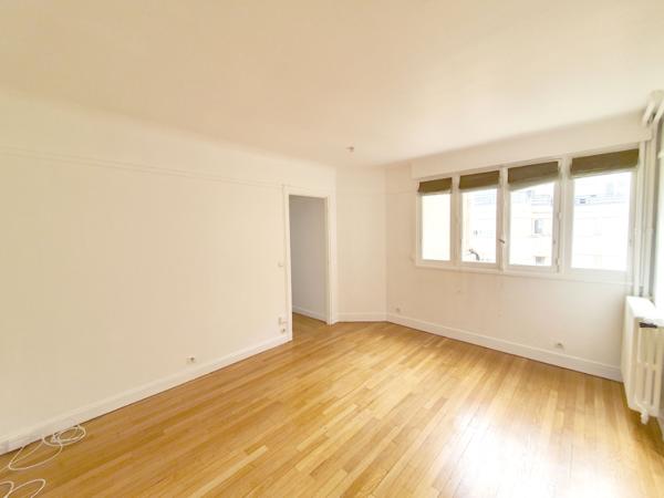 Appartement 2 pièces à Paris 15