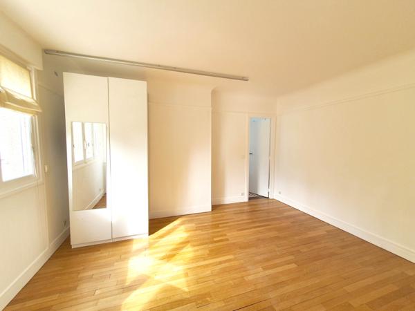 Appartement 2 pièces à Paris 15
