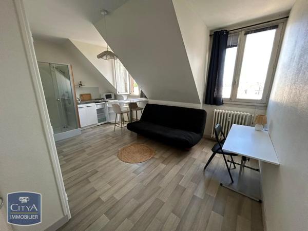 Appartement à louer 1 pièce 16.45m² Laval (53000)