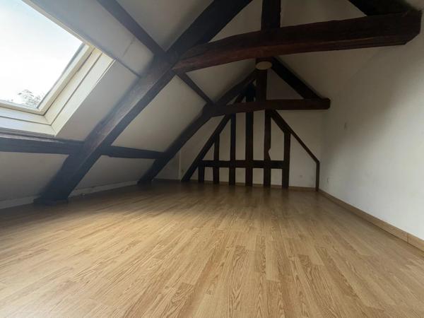 Location                                                      Appartement
                        
                     3 pièces                      46 m2                     à Villers-Cotterêts