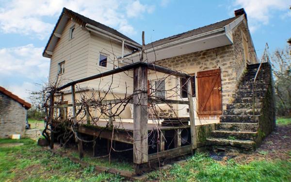 Maison à vendre    3 pièces •  Foissy