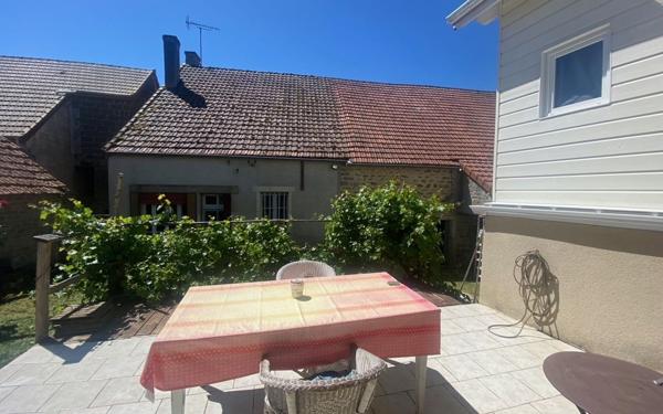 Maison à vendre    3 pièces •  Foissy