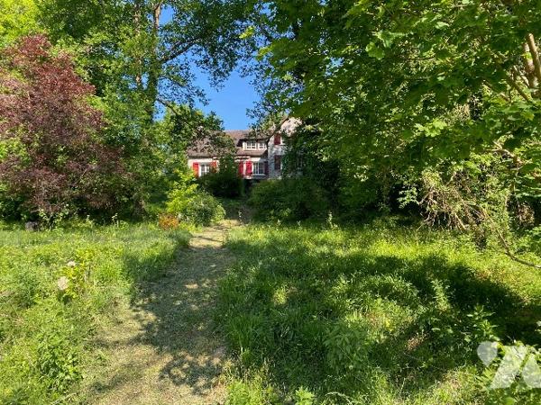 Vous recherchez une maison au cœur de la nature ...