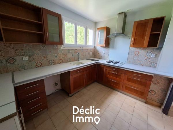 Vente maison individuelle Lisle-sur-tarn, 150m² 8 pièces 299 000€ avec piscine