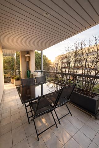 Marseille (13008) TYPE 4 Michelet Luce