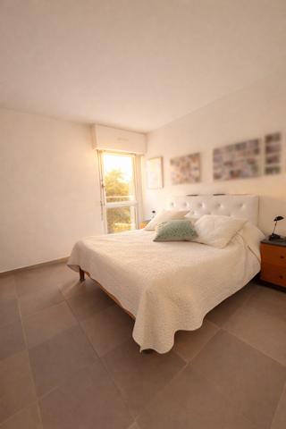 Marseille (13008) TYPE 4 Michelet Luce