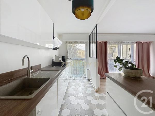 Appartement F4 à vendre  4 pièces - 70,02 m2 NOISY LE GRAND - 93