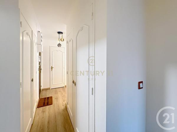 Appartement F4 à vendre  4 pièces - 70,02 m2 NOISY LE GRAND - 93