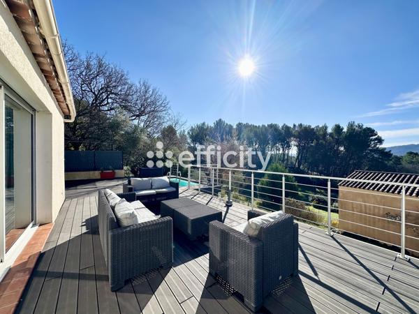 Maison 5 pièces - 114 m² Exclusivité efficity