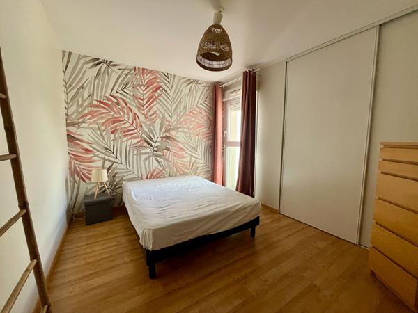 Appartement meublé T2 bis avec mezzanine.