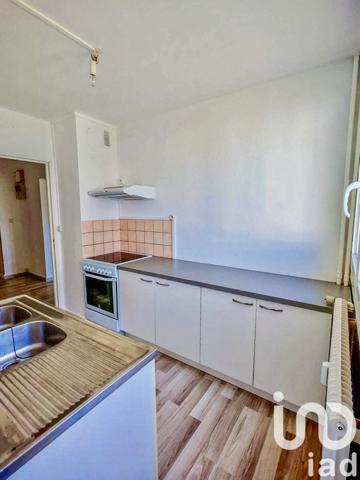 Appartement 3 pièces de 62 m² à Contrexéville (88140)