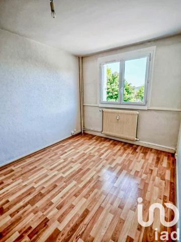 Appartement 3 pièces de 62 m² à Contrexéville (88140)