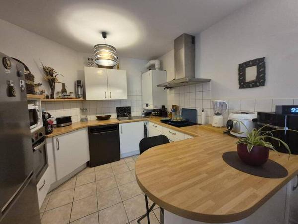 Appartement 3 pièces                                        - 42340 Veauche Réf : 13330