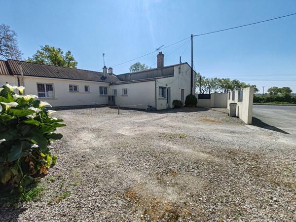 Maison à vendre 5 pièces proche de MONTAIGU VENDEE (85)